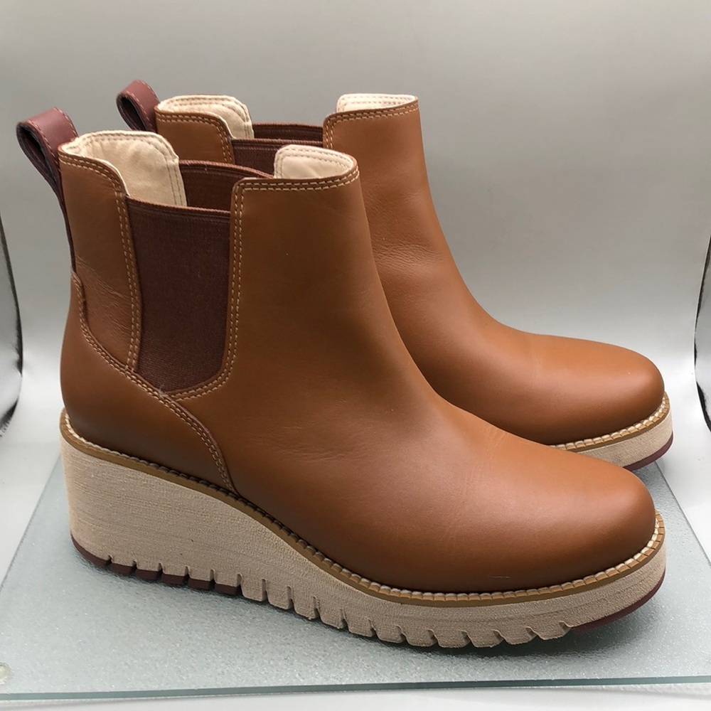 Cole Haan Brown Ankle Boots with Cream Sole